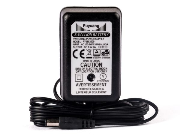 Ladegerät für 7.4V Li-Ion 2S Akkus mit 5.5-2.1mm Stecker